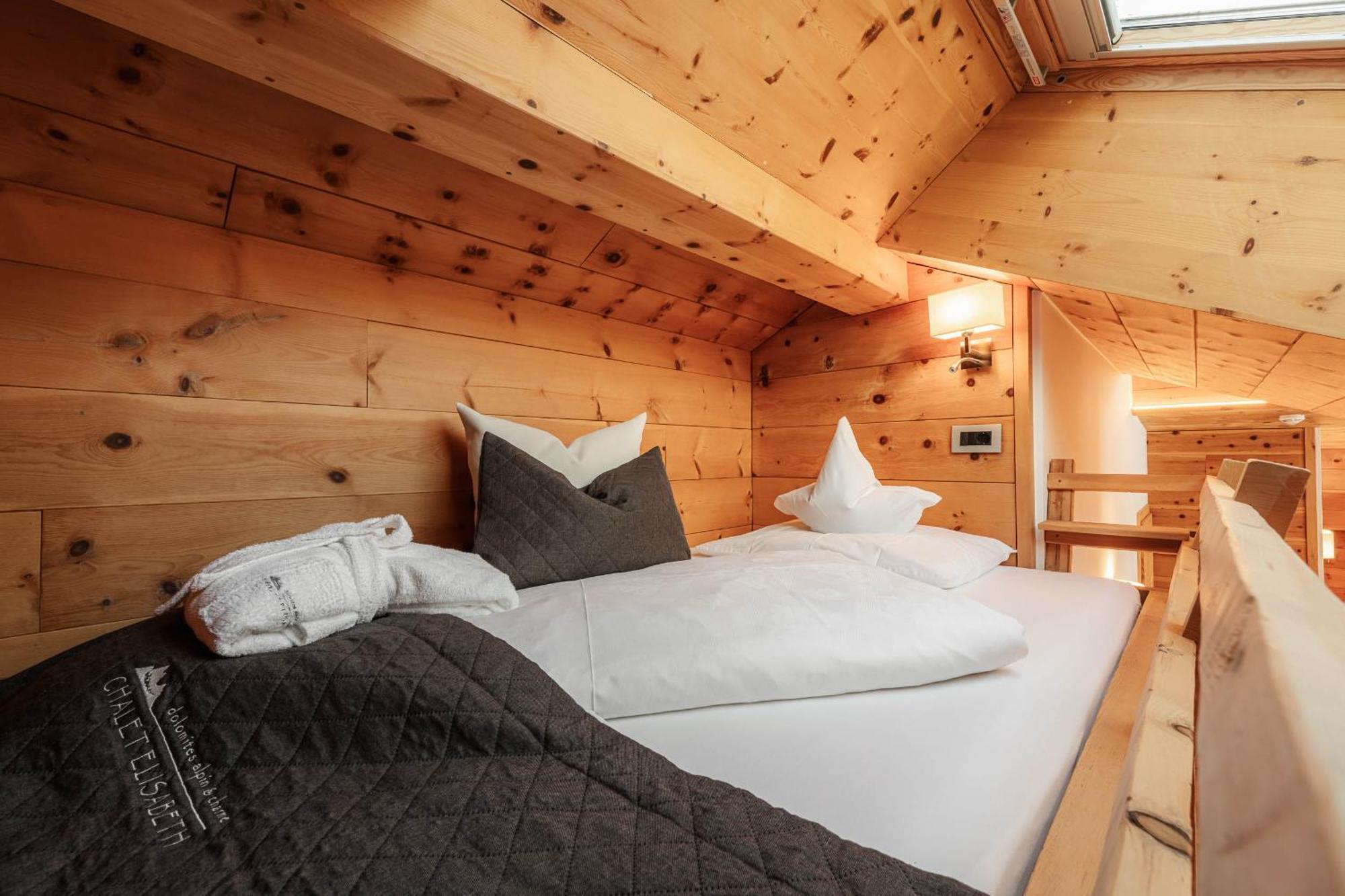 Chalet Elisabeth Dolomites Alpin & Charme Selva di Val Gardena Ngoại thất bức ảnh